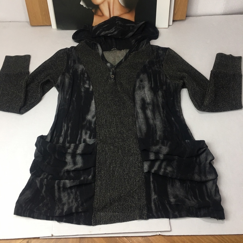 Woman’s sheer mesh zipper jacket/cardigan